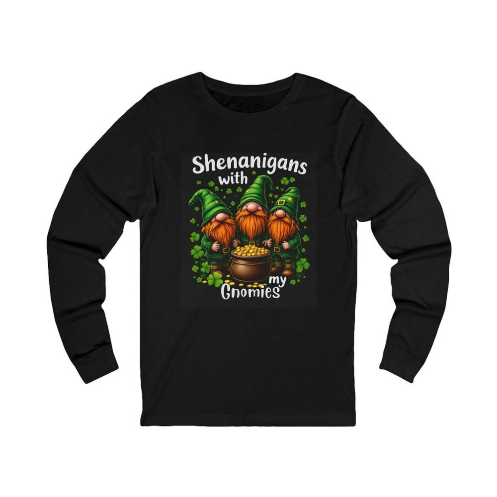 Playful nod to hanging with the fella's perfect for St. Patrick's Day T-Shirt